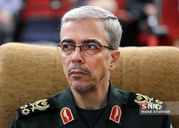 سرلشکر باقری دستور آغاز رزمایش‌های اقتدار نیروهای مسلح در سال ۱۴۰۴ صادر کرد