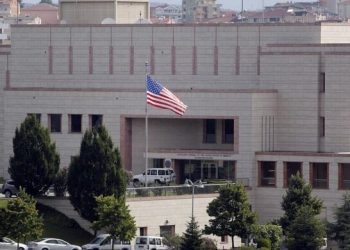 توضیحات سخنگوی فرمانده کل نیروهای مسلح عراق درباره تخلیه پرسنل آمریکا/هیچ تهدیدی وجود ندارد