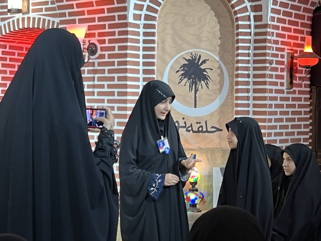 1753558577 456 از قاب دوربین تا پدران آسمانی