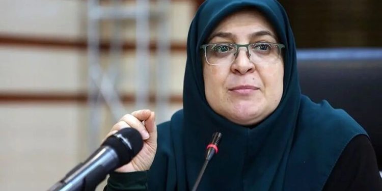 خانم مهاجرانی چرا به منتقدان توهین می‌کند؟