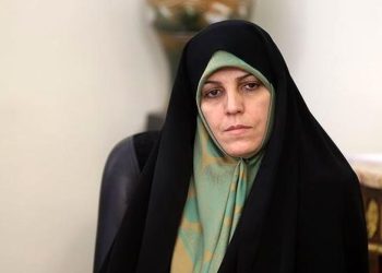 چرا لایحه فضای مجازی را مثل قانون عفاف و حجاب در پستو بررسی کردید؟