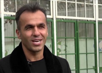 نقل و انتقالات پرسپولیس ضعیف بوده/ مدیریت هاشمیان را حمایت کند، موفق می شود