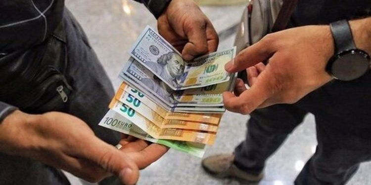 قیمت جدید دلار، یورو و سایر ارزها امروز ۲۰ تیرماه ۱۴۰۴/ قیمت دلار تکان خورد