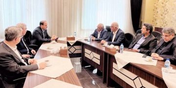 تعامل برای رونق تولید/ جلسه مدیرکل امور مالیاتی آذربایجان‌شرقی با مسئولان شهرک صنعتی شهید سلیمی