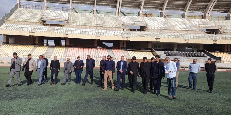 همدلی مدیران دستگاه‌های اجرایی آذربایجان‌غربی برای آماده‌سازی ورزشگاه ۱۵۰۰۰ نفری ارومیه