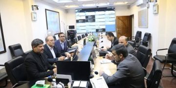 در سفر معاون وزیر راه به آذربایجان‌غربی چه تصمیماتی گرفته شد ؟ / این استان شایسته جاده‌های ایمن است