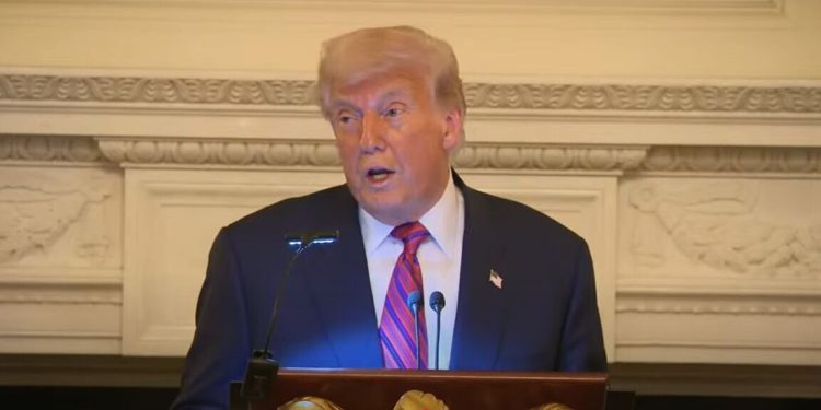 ترامپ در پاسخ به عراقچی نوشت: البته، همانطور که گفته بودم/ لازم باشد دوباره به ایران حمله می‌کنیم