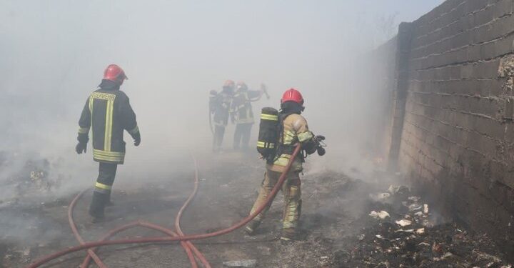 آتش‌سوزی در بندرعباس/ جزئیات حادثه