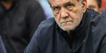 ببینید | روایت تازه پزشکیان از حمله اسرائیل به جلسه شورای امینت ملی: اگر در بمباران جلسه شورای امنیت ملی شهید می‌شدیم، برای‌مان …