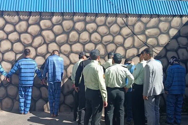 عملیات پلیس برای دستگیری ۱۴ نفر از اراذل و اوباش