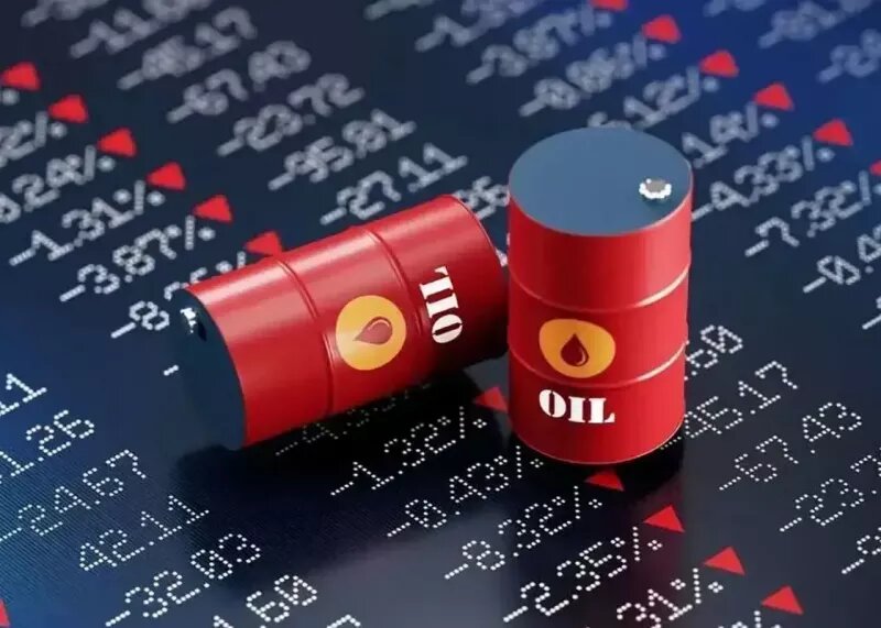 نفت به مرز ۷۰ دلار برگشتتهدید تعرفه‌ای ترامپ بازار نفت