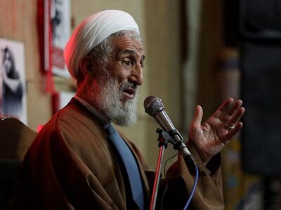 صدیقی باید همان موقع که فرزندش بازداشت شد، استعفا می داد