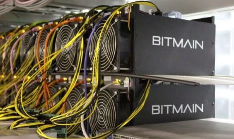 ۶۹ ماینر برق خوار در تبریز خاموش شد