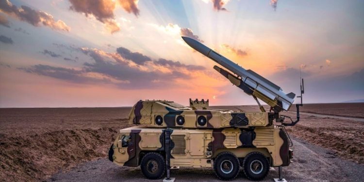 چین برای بازسازی پدافند هوایی به ایران کمک می کند