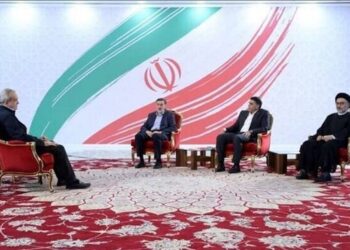 آمریکا و اسراییل دنبال تجزیه ایران هستند