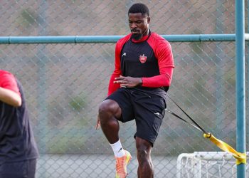 خرید جدید پرسپولیس؛ پرافتخارترین بازیکن تاریخ لیگ ایران