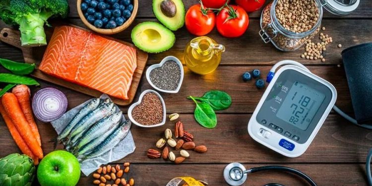 ۳ عامل تغذیه‌ای در کنترل فشارخون و حفظ سلامت قلب و عروق