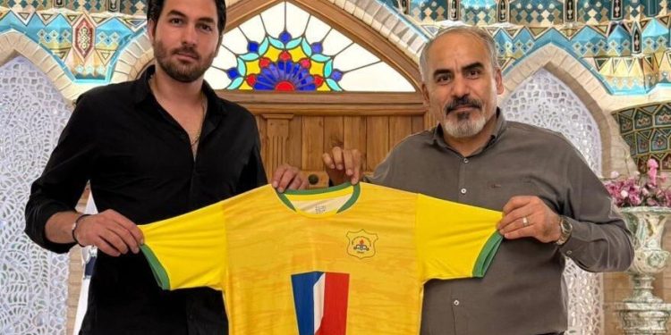 دروازهبان پیشین پرسپولیس و تیم ملی در لیگ یک