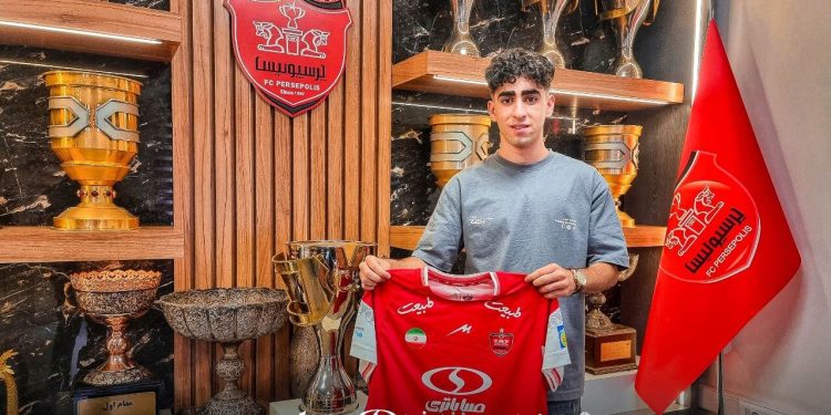 جدایی جنجالی یک پرسپولیسی به مقصد گل‌گهر