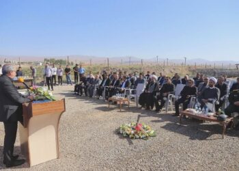 آغاز عملیات تکمیلی بزرگراه خواجه _ ورزقان؛ استاندار: محرومیت زدایی سرلوحه خدمات دولت است