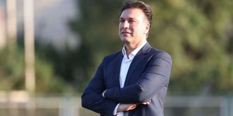 تراکتور و طلسم دروازه بانی/جذب دروازه‌بان رومانیایی منتفی شد