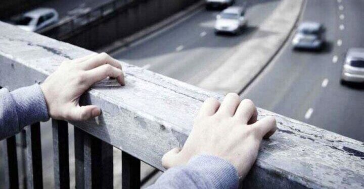 دخالت به موقع پلیس مانع خودکشی شهروند مراغه ای شد