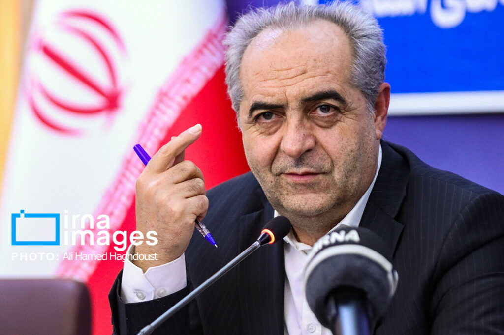 تاکید استاندار آذربایجان شرقی بر توجه بانک مرکزی به مسائل