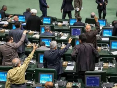 بستن تنگه هرمز و خروج از «ان‌پی‌تی» بهانه به دست دشمن می‌دهد