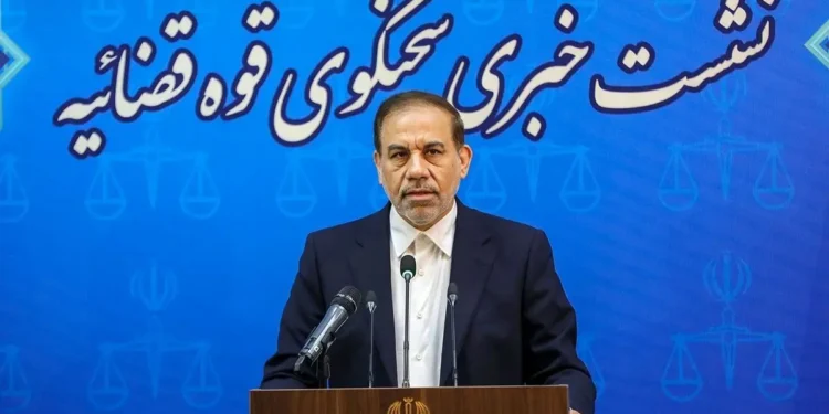 اظهار نظر درباره ارزش اموال بابک زنجانی با دادگاه است نه بانک مرکزی