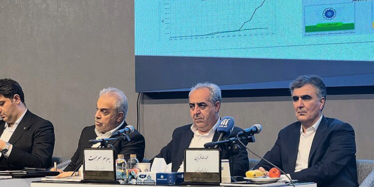 امکان برگشت ارز تک نرخی وجود ندارد!