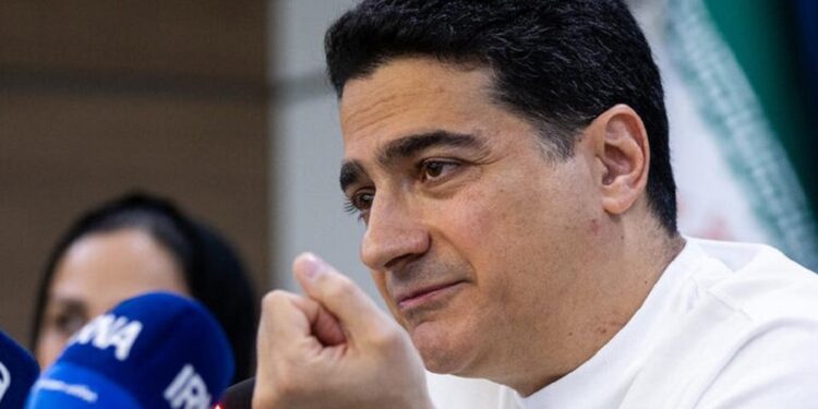 چرا کنسرت همایون شجریان لغو شد؟