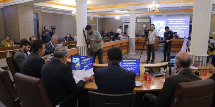 دیدار استاندار آذربایجان شرقی و شهردار تبریز با خبرنگاران