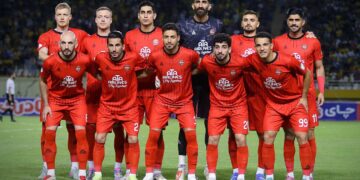 قهرمان در نصف جهان به صدر برگشت
