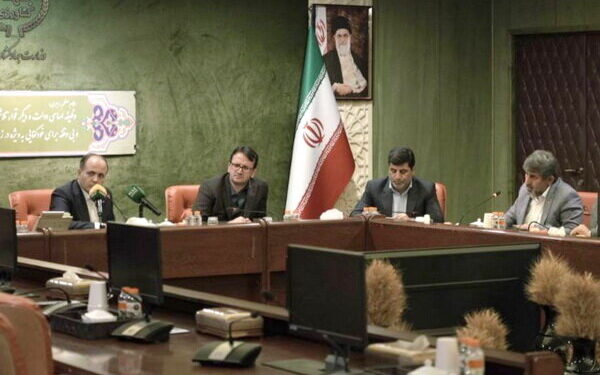 کشاورزان برای خرید تراکتور تسهیلات می گیرند