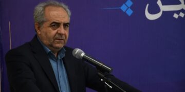 اولتیماتوم استاندار آذربایجان شرقی به مدیران اجرایی/جذب منابع بانکی خود را پیگیری کنید