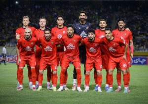 قهرمان در نصف جهان به صدر برگشت