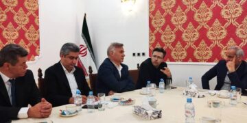 معاون سفیر: موانع تجارت ایران با روسیه کاهش یافته است