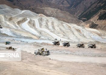 پروانه اکتشاف برای ۱۳ محدوده در آذربایجان‌شرقی صادر شد