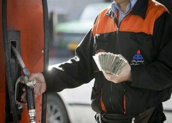 افزایش قیمت بنزین تکذیب شد