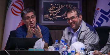 شرکت کلر پارس به سود دهی خوبی رسیده است/آذربایجان میتواند پیشگام صنعت ایران باشد