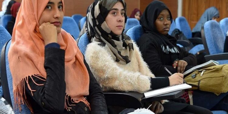 تبریز در تقاطع دیپلماسی علمی و نفوذ فرهنگی