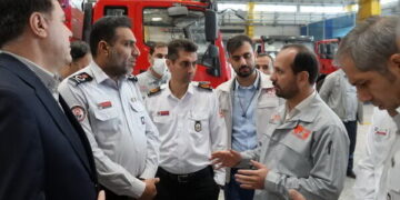 آمادگی تراکتورسازی برای تامین تجهیزات آتش نشانی در کشور/ بسیاری از شهرداری ها آتش نشانی ندارند!