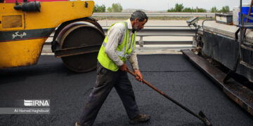 اختصاص ۵۰۰ تن قیر برای آسفالت‌ریزی معابر شهری اهر و هریس