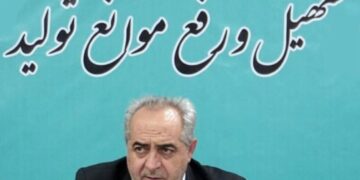 استاندار آذربایجان شرقی: واحدهای راکد را نوسازی و احیا می‌کنیم