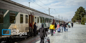 افزایش ۱۴ درصدی آمار مسافران ریلی در منطقه آذربایجان