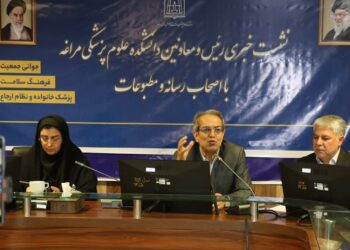 مقابله با زیرمیزی پزشکان نیازمند مطالبه‌گری است
