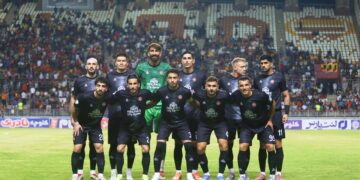 نبرد بدون گل در اهواز؛ تراکتور صدرنشین ماند!