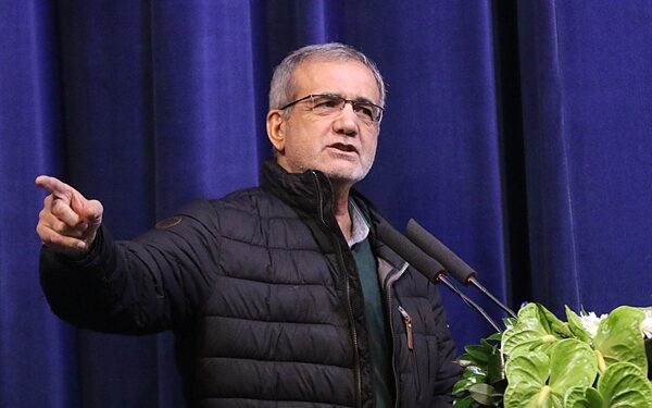 از آمریکا و این تهدیدات نمیترسم/ ما روی طلا خوابیدهایم و گرسنهایم!