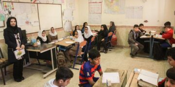 کمبودهای نظام آموزشی و پیامدهای حقوقی و اجتماعی آن