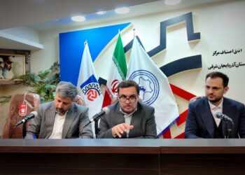 کمبود نیروی ماهر دغدغه اصلی صنعت کفش تبریز + فیلم